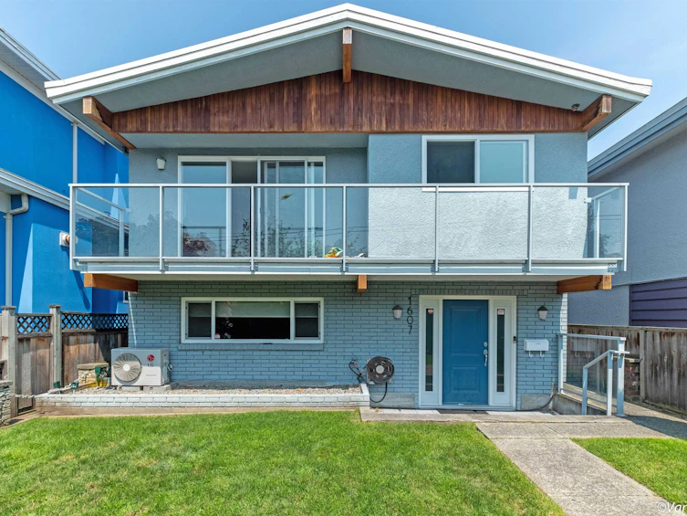 1607 W 64th Avenue, Vancouver, BC, V6P 2P2