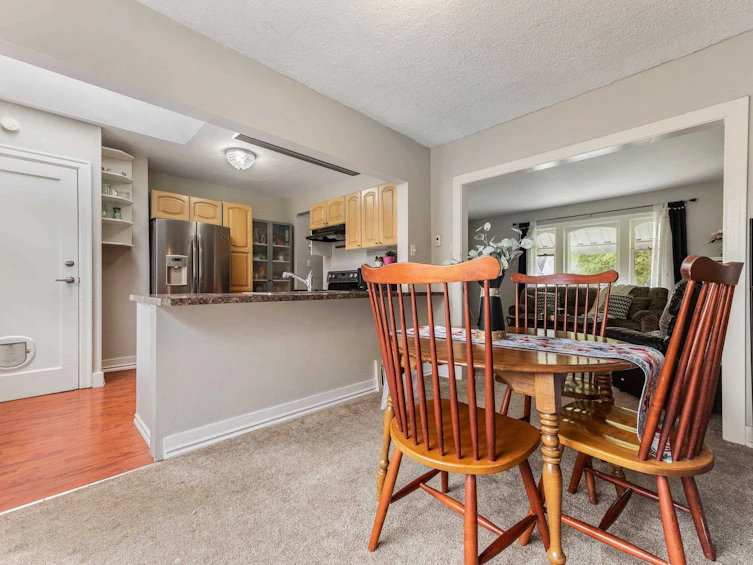 46249 Maple Avenue, Chilliwack, BC, V2P 2J3