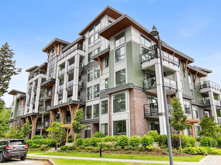 207-45510 Market Way, Chilliwack, BC, V2R 6E1