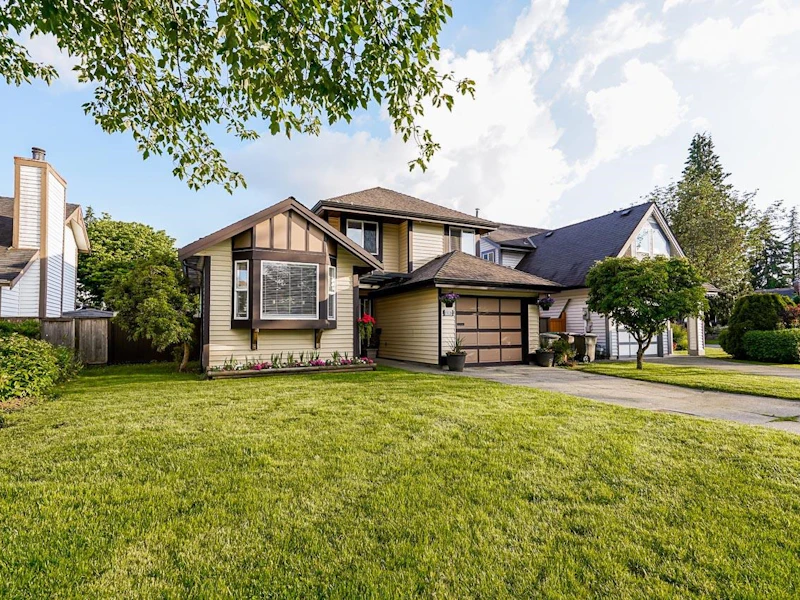 15126 97b Avenue, Surrey BC V3R 8W9