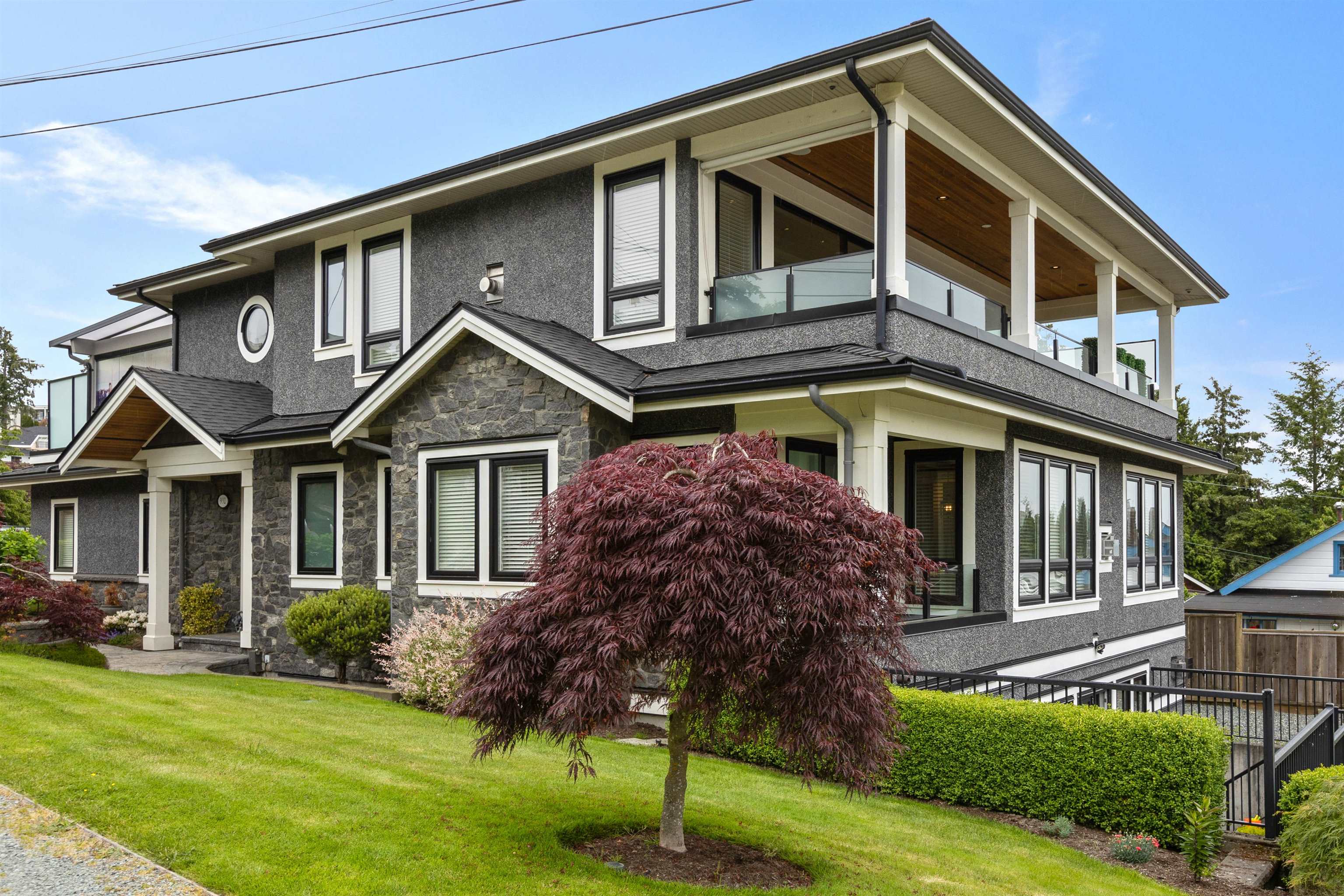 932 Ash Street, Surrey, BC, V4B 4K1