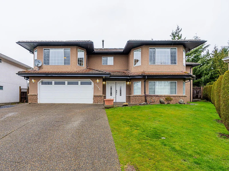 14359 90a Avenue, Surrey BC V3V 7X9