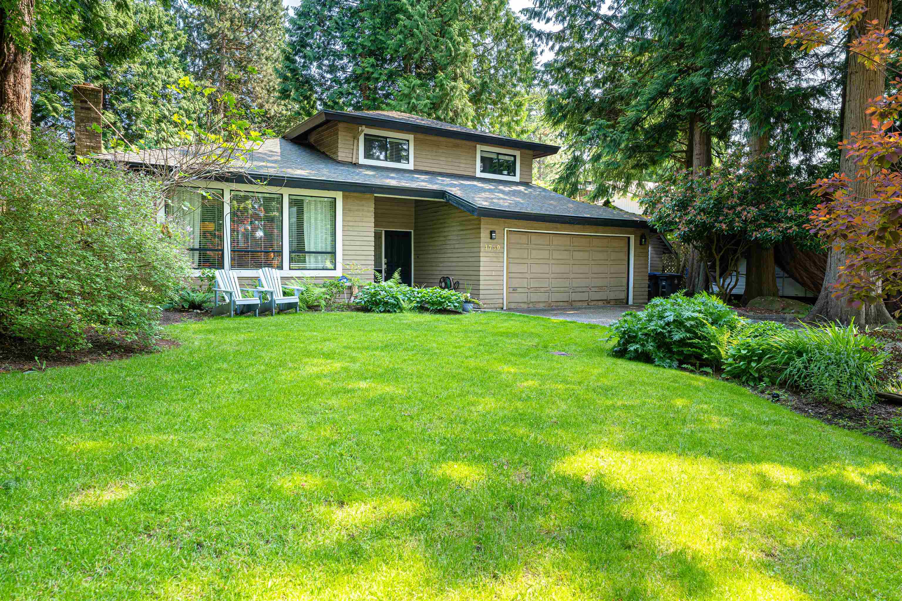 1750 Amble Greene Drive, Surrey, BC, V4A 6P4