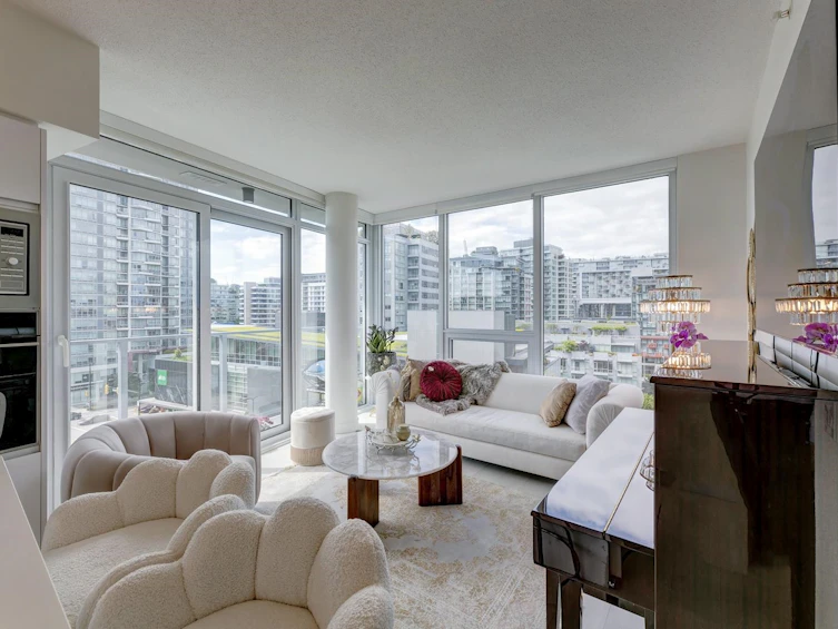 703-180 E 2nd Avenue, Vancouver, BC, V5T 0K4