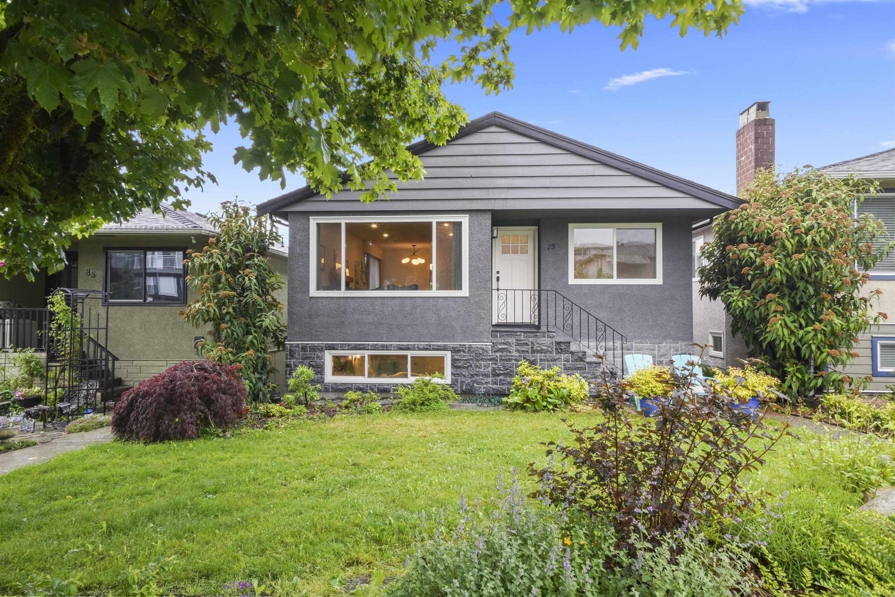 75 Springer Avenue, Burnaby, BC, V5B 3K4