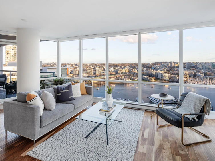2901-193 Aquarius Mews, Vancouver, BC, V6Z 2Z2