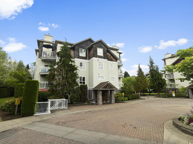 114-10188 155 Street, Surrey, BC, V3R 0R6