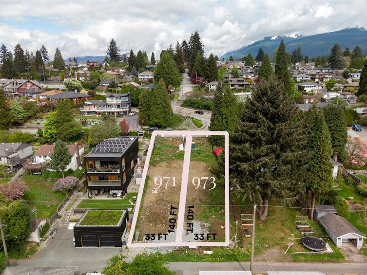 973 Adderley Street, North Vancouver, BC, V7L 1T2