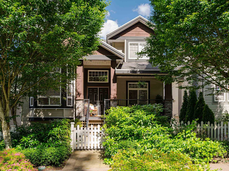 9278 216 Street, Langley, BC, V1M 0A3