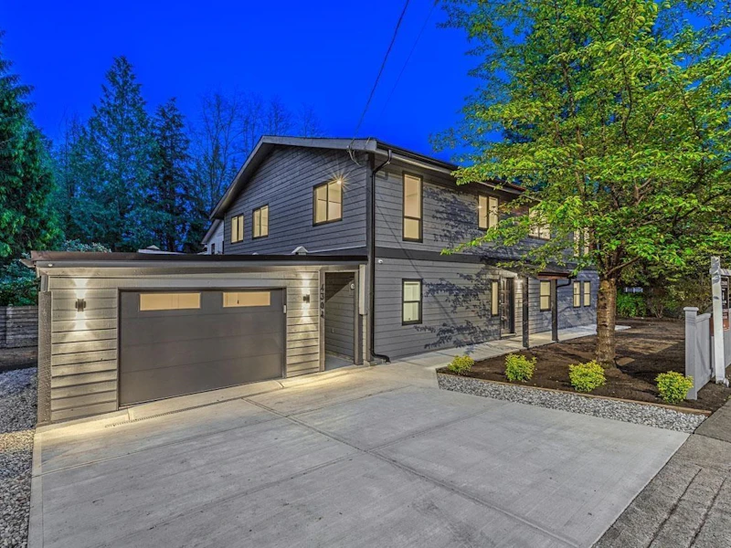 4304 Cliffmont Road, North Vancouver BC V7G 1J5