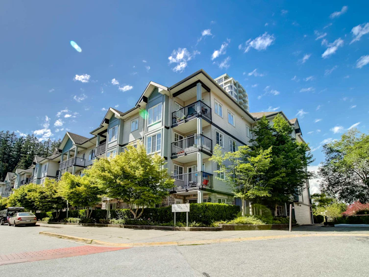 302-14877 100 Avenue, Surrey, BC, V3R 3H1
