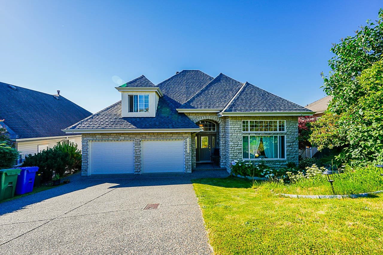 35647 Terravista Place, Abbotsford, BC, V3G 2Y2