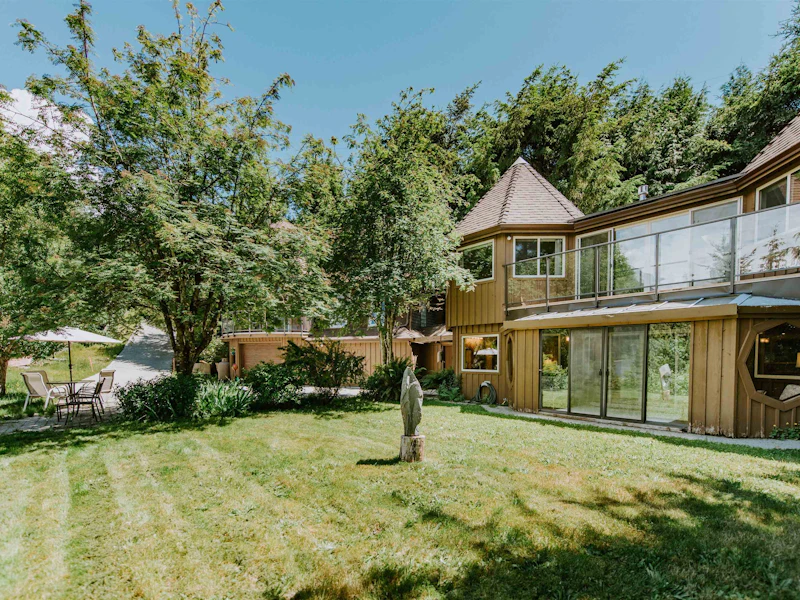 6937 Porpoise Drive, Sechelt BC