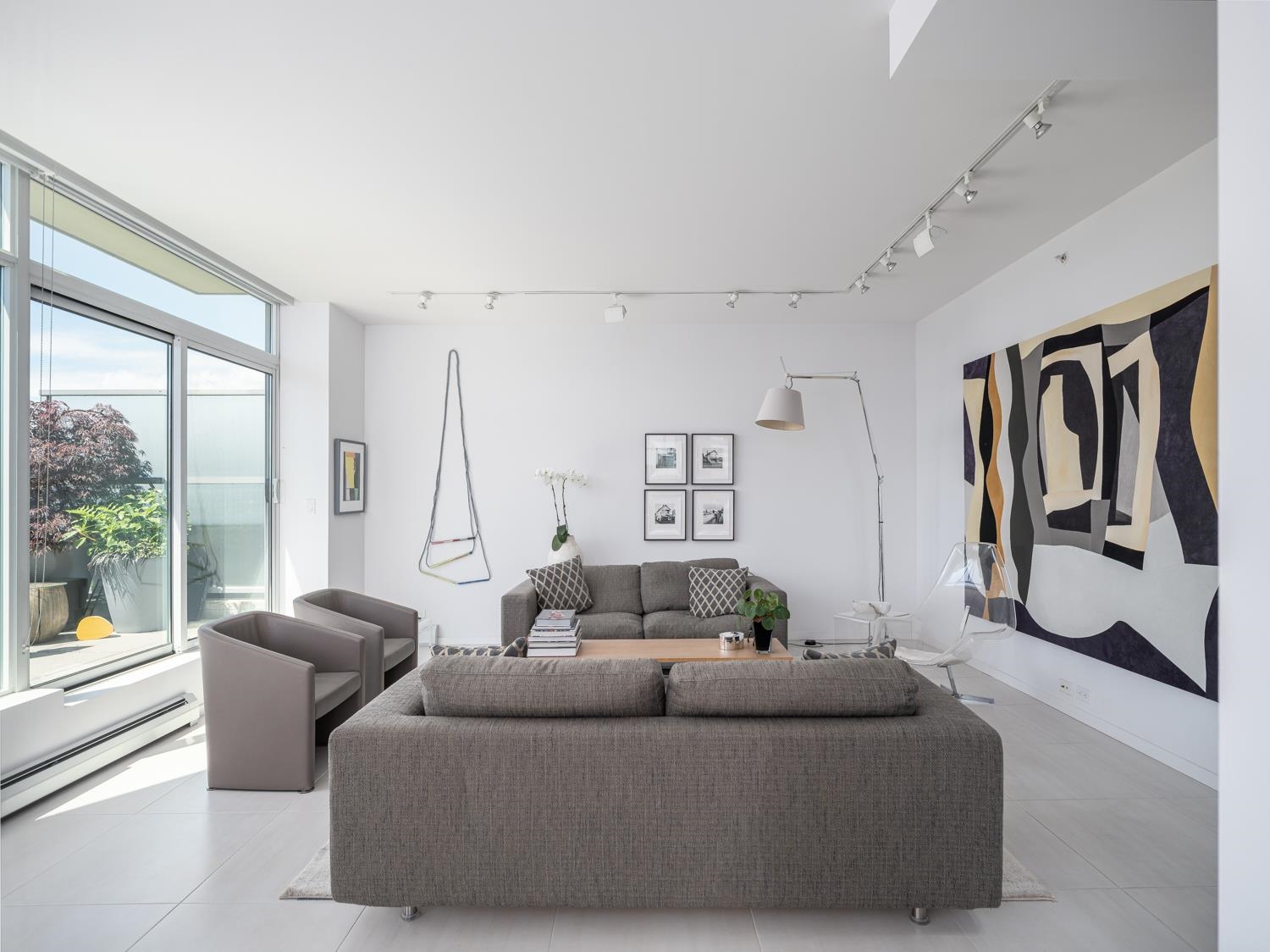 PH1702-1708 Columbia Street, Vancouver, BC, V5Y 0H7