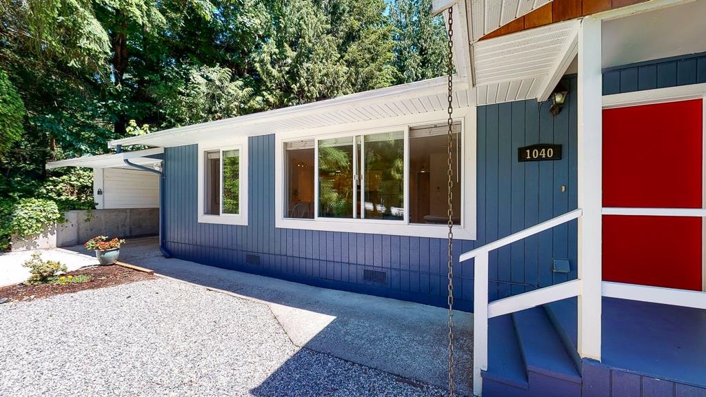1040 Stephens Road, Roberts Creek, BC, V0N 2W4