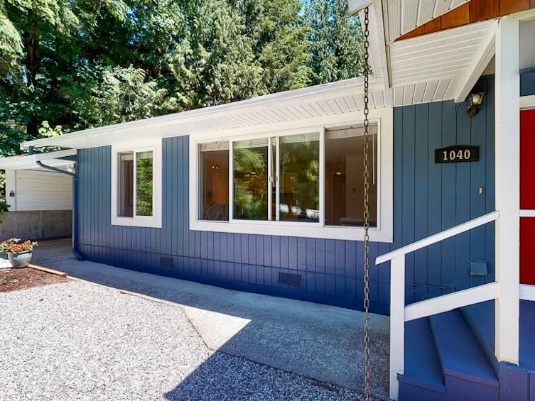 1040 Stephens Road, Roberts Creek, BC, V0N 2W4