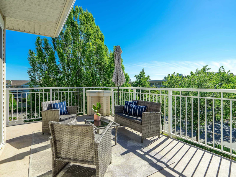 323 - 19750 64th Avenue, Langley BC V2Y 2T1