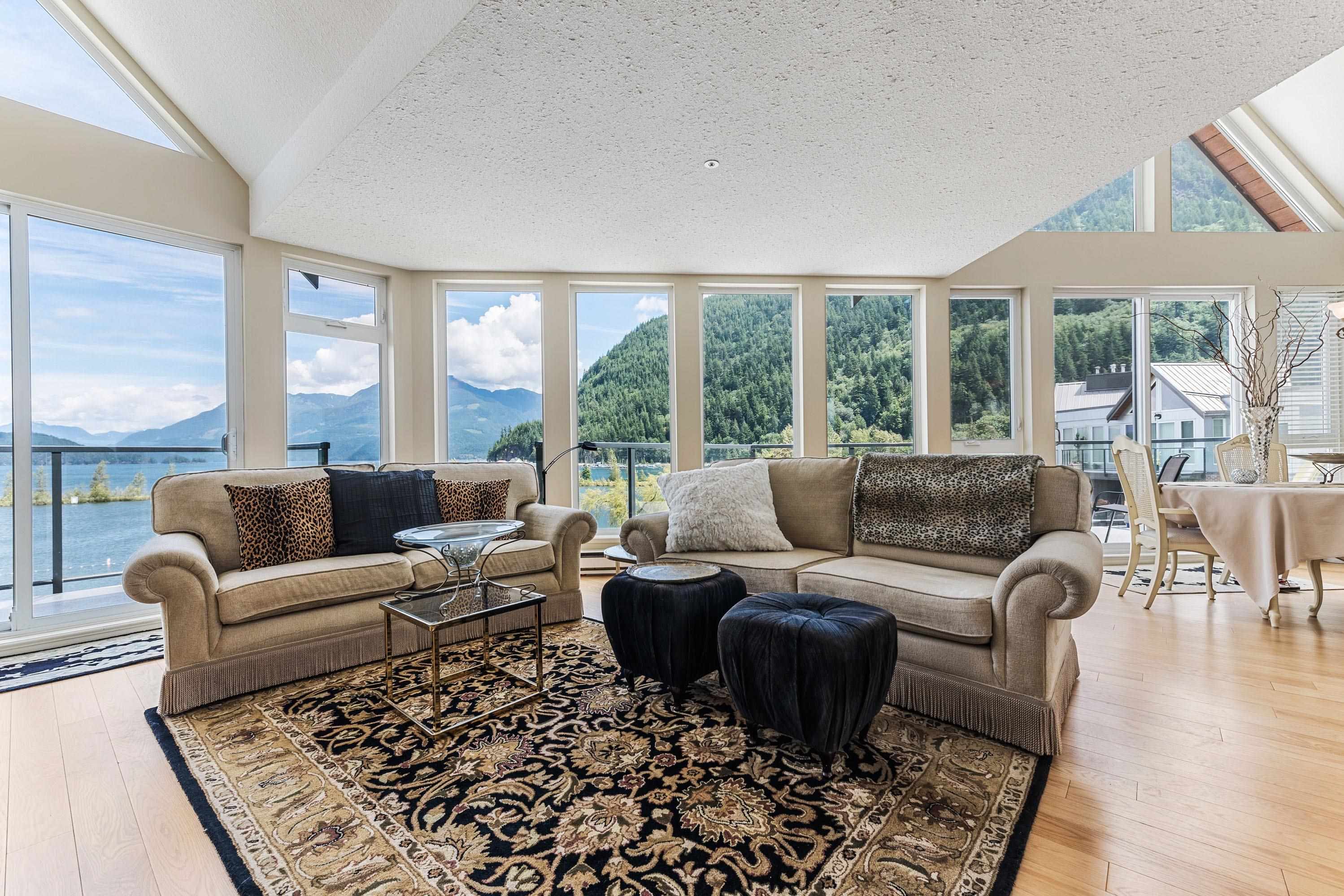 411-378 Esplanade Avenue, Harrison Hot Springs, BC, V0M 1A3