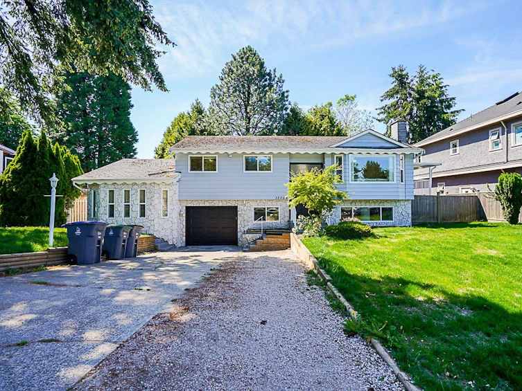 15084 86a Avenue, Surrey, BC, V3S 4V1