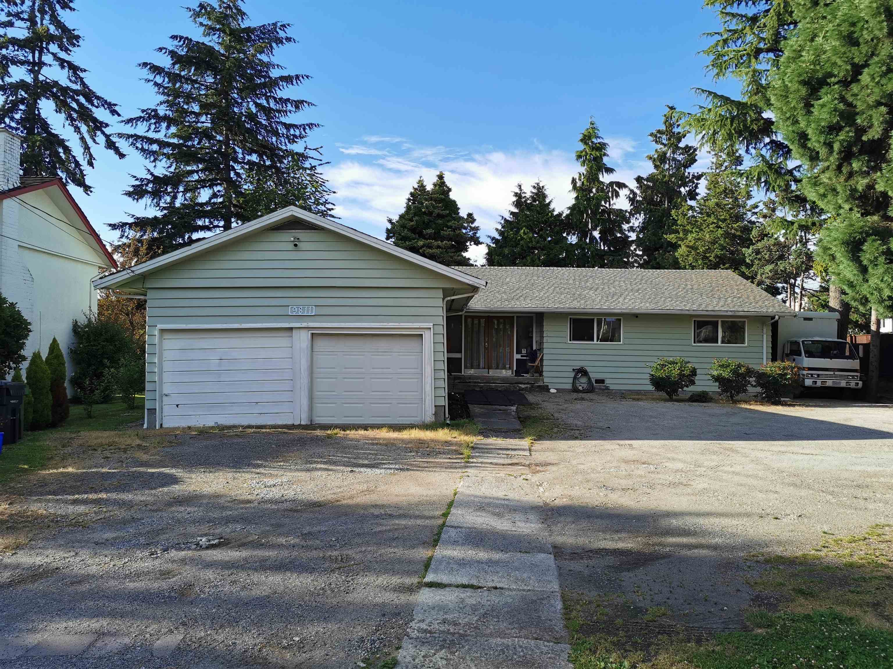 9811 Odlin Road, Richmond, BC, V6X 1E1