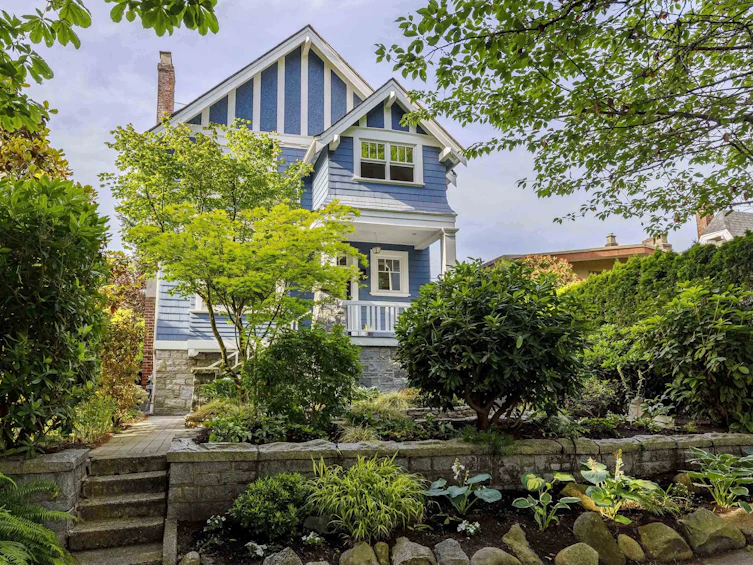 3878 W 15th Avenue, Vancouver, BC, V6R 2Z9