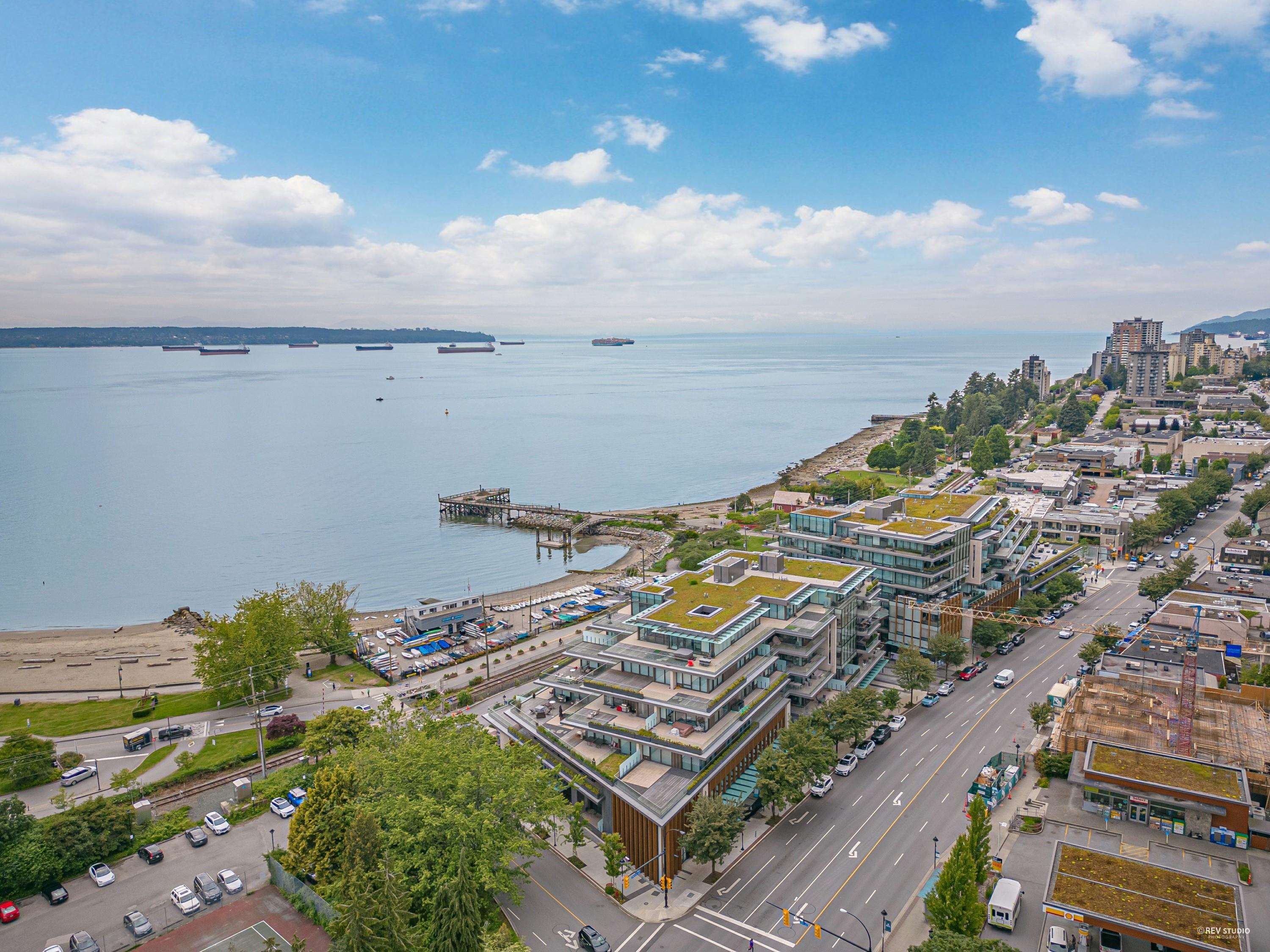 602-1327 Bellevue Avenue, West Vancouver, BC, V7T 0B9