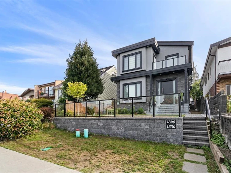 1326 E 36th Avenue, Vancouver, BC, V5W 1C9