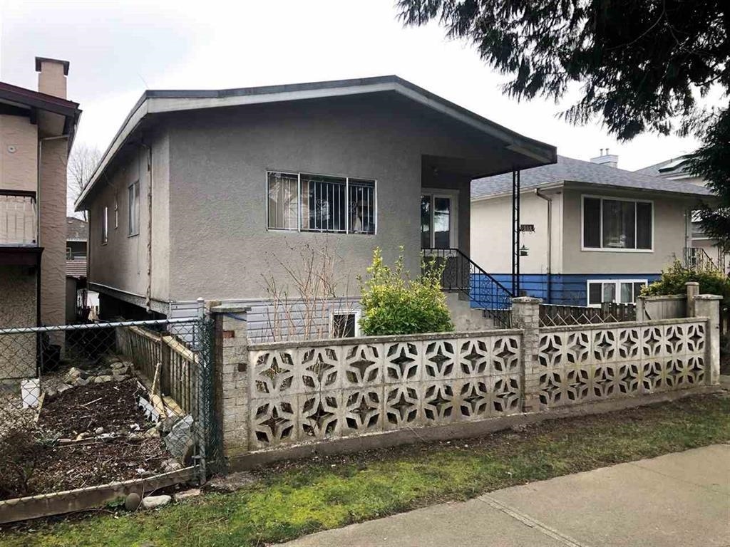 5114 Fairmont Street, Vancouver, BC, V5R 3V3