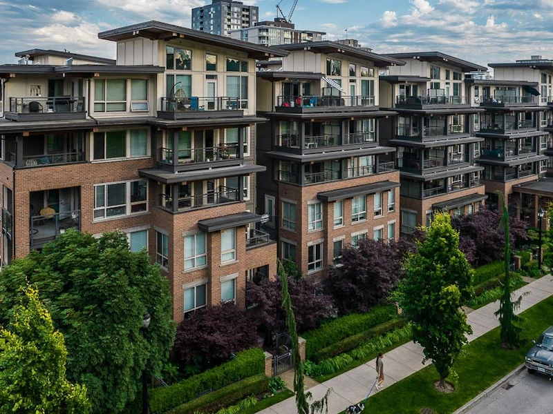 220 - 500 Royal Avenue, New Westminster BC V3L 0G5