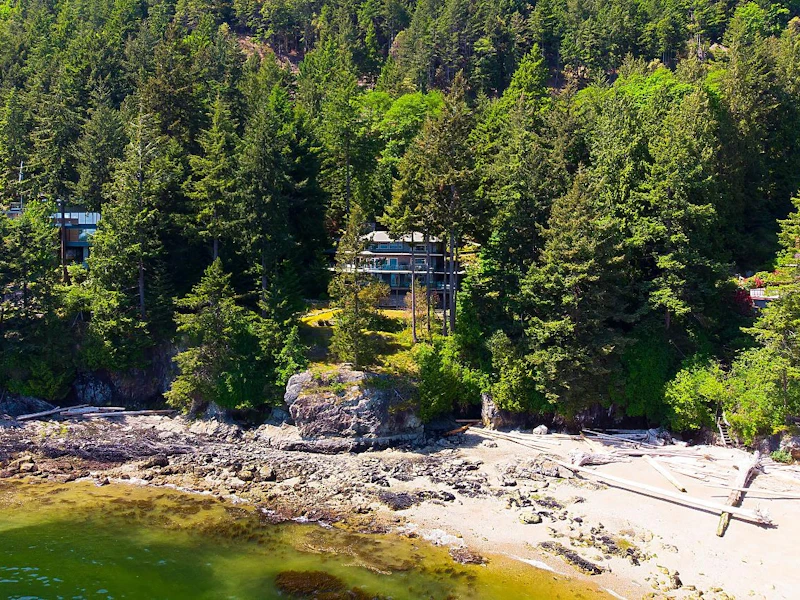 779 Taylor Road, Bowen Island BC V0N 1G1