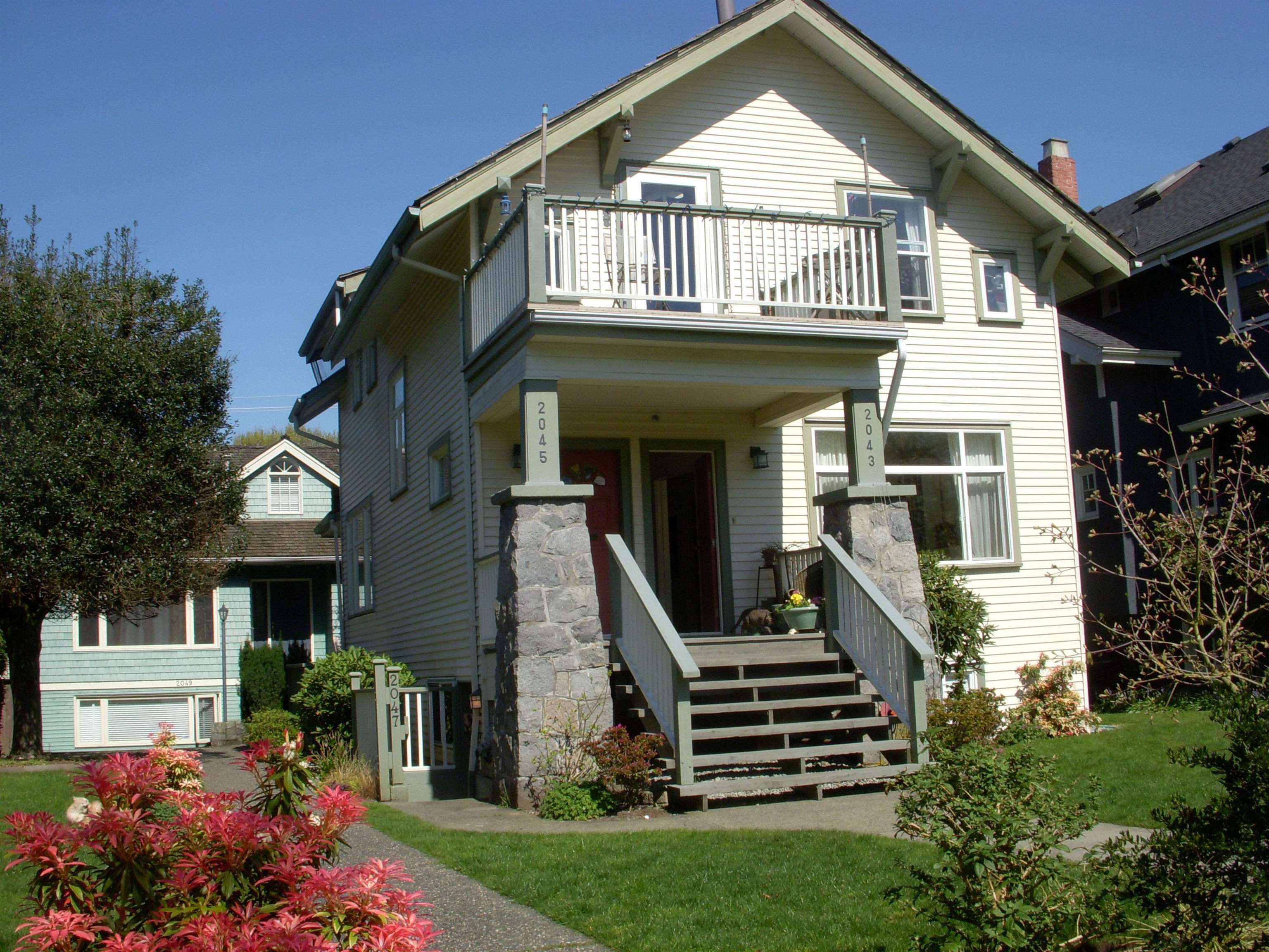 2047 W 14th Avenue, Vancouver, BC, V6J 2K3