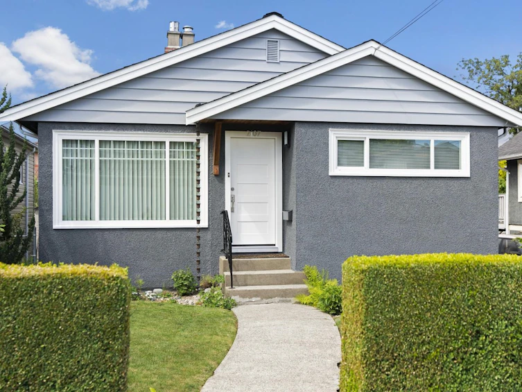 2107 E 36 Avenue, Vancouver, BC, V5P 1C9