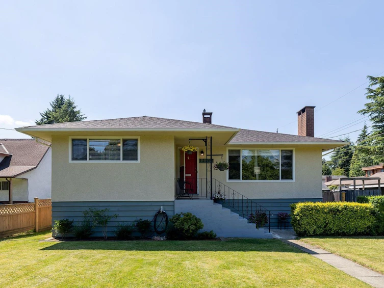 12263 216 Street, Maple Ridge, BC, V2X 5J8