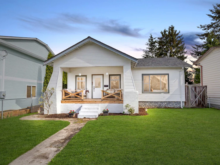 33481 7th Avenue, Mission, BC, V2V 2E6