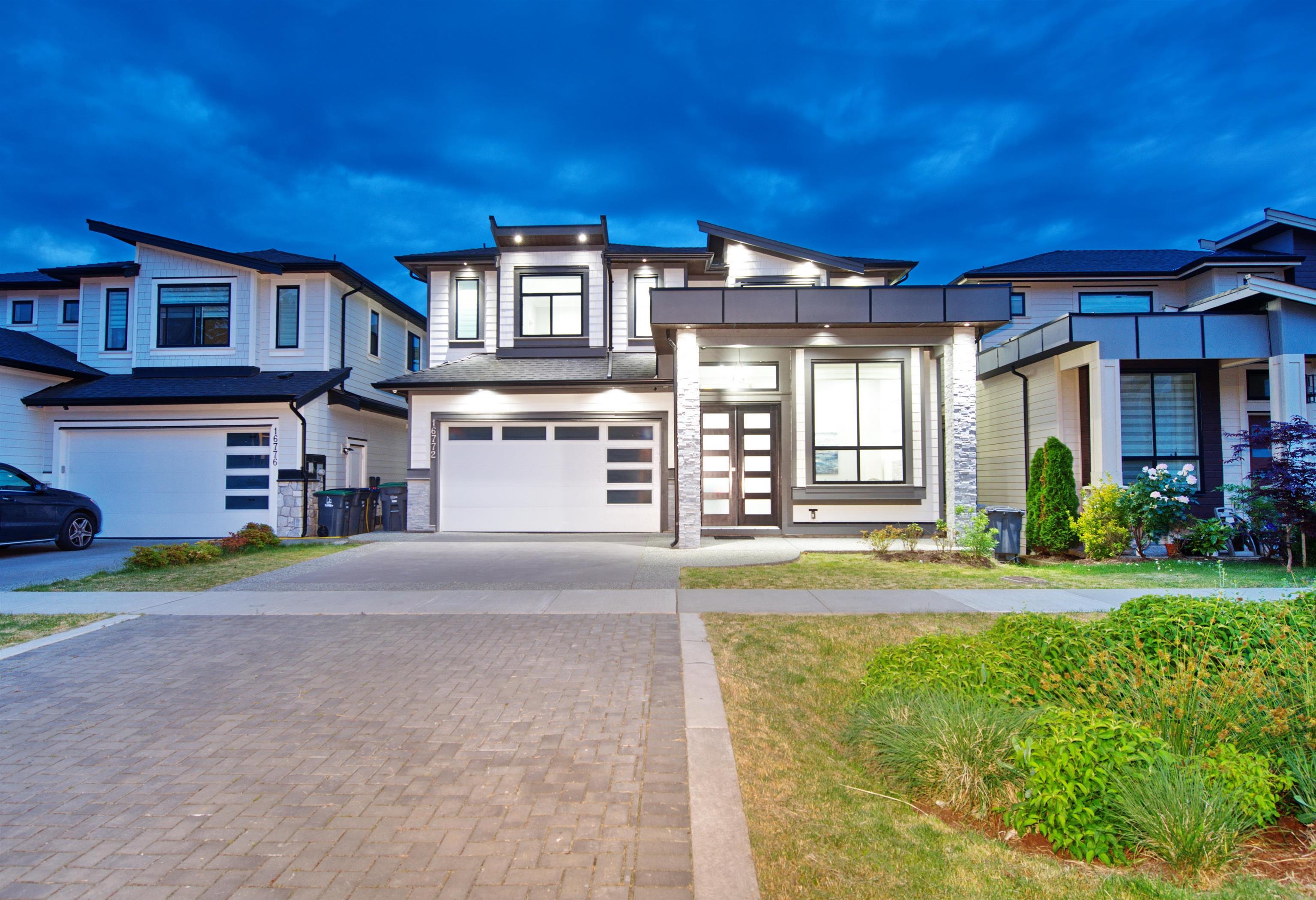 16772 16a Avenue, Surrey, BC, V3Z 0T3