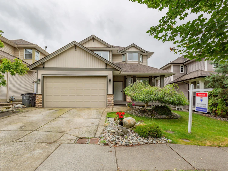 18964 69 Avenue, Surrey, BC, V4N 5K1