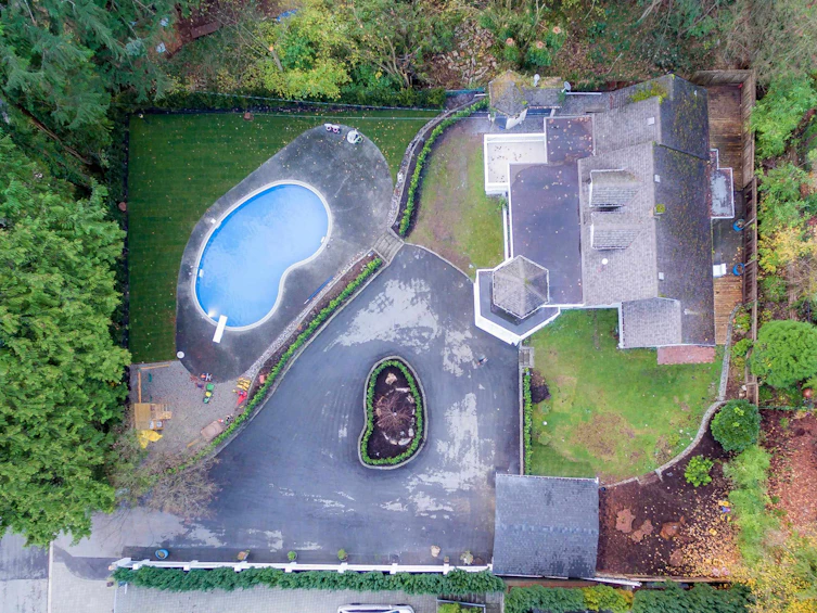 338 E Queens Road, North Vancouver, BC, V7N 1G8