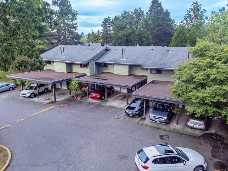 233-7449 140 Street, Surrey, BC, V3W 6G5