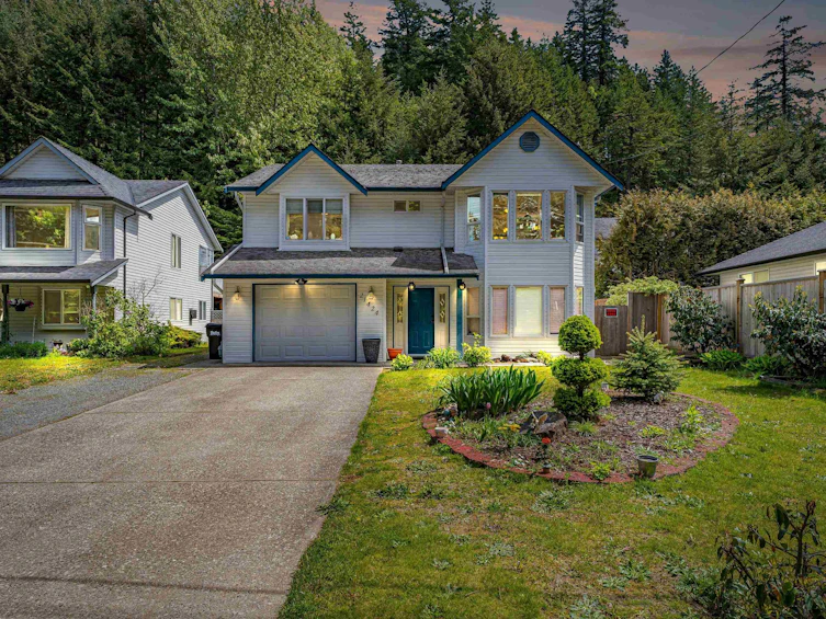 21424 Richmond Drive, Hope, BC, V0X 1L1
