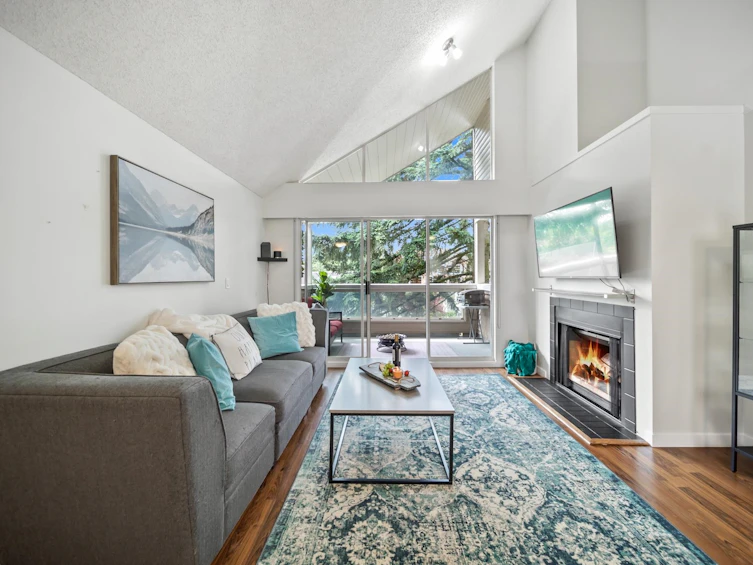 312-932 Robinson Street, Coquitlam, BC, V3J 7R8
