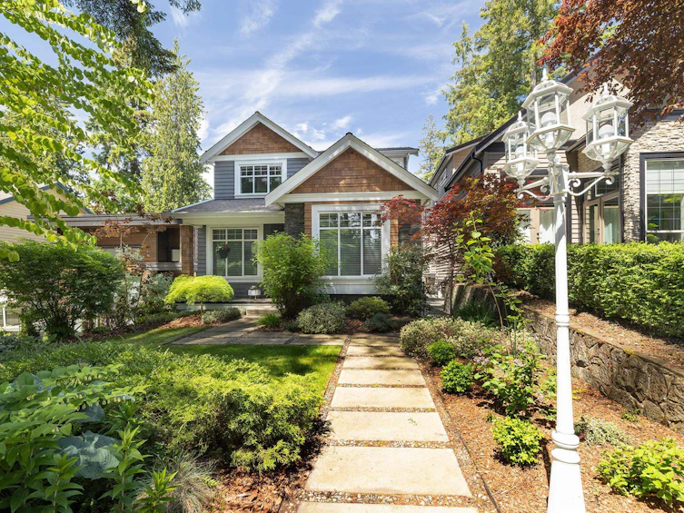 1506 Graveley Street, North Vancouver, BC, V7P 2A9