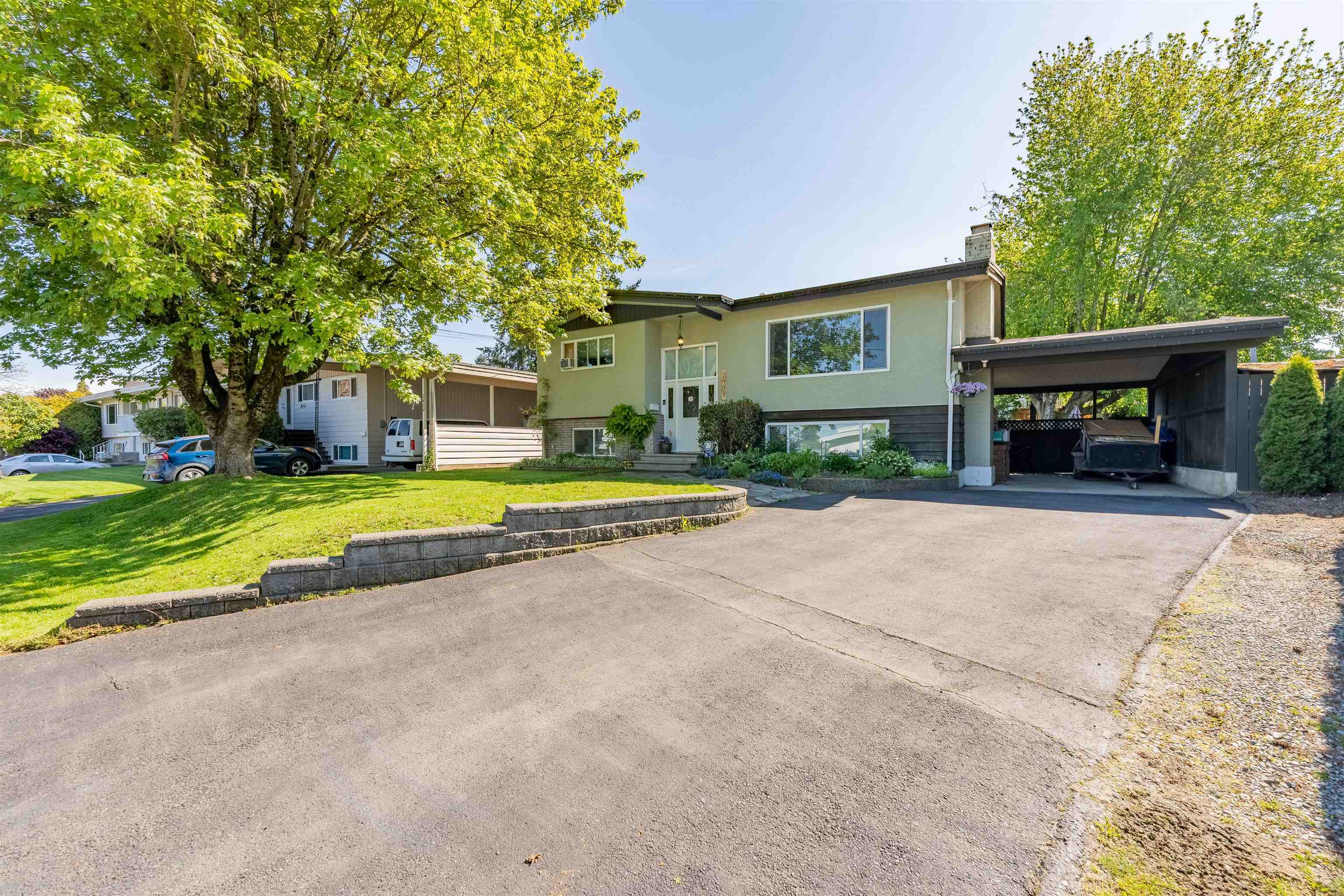 2444 Adelaide Street, Abbotsford, BC, V2T 3L7