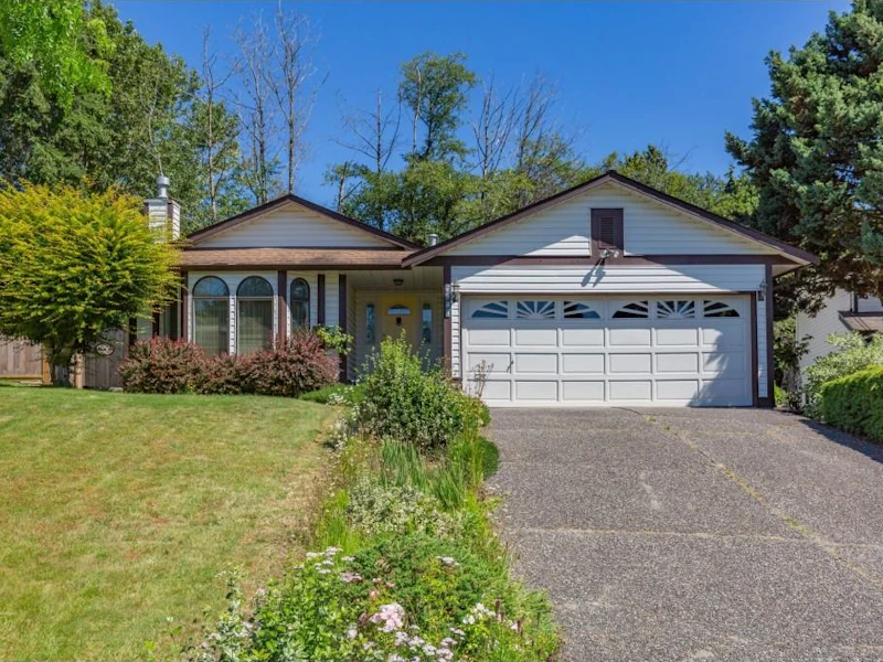 7944 161a Street, Surrey BC V4N 0K3