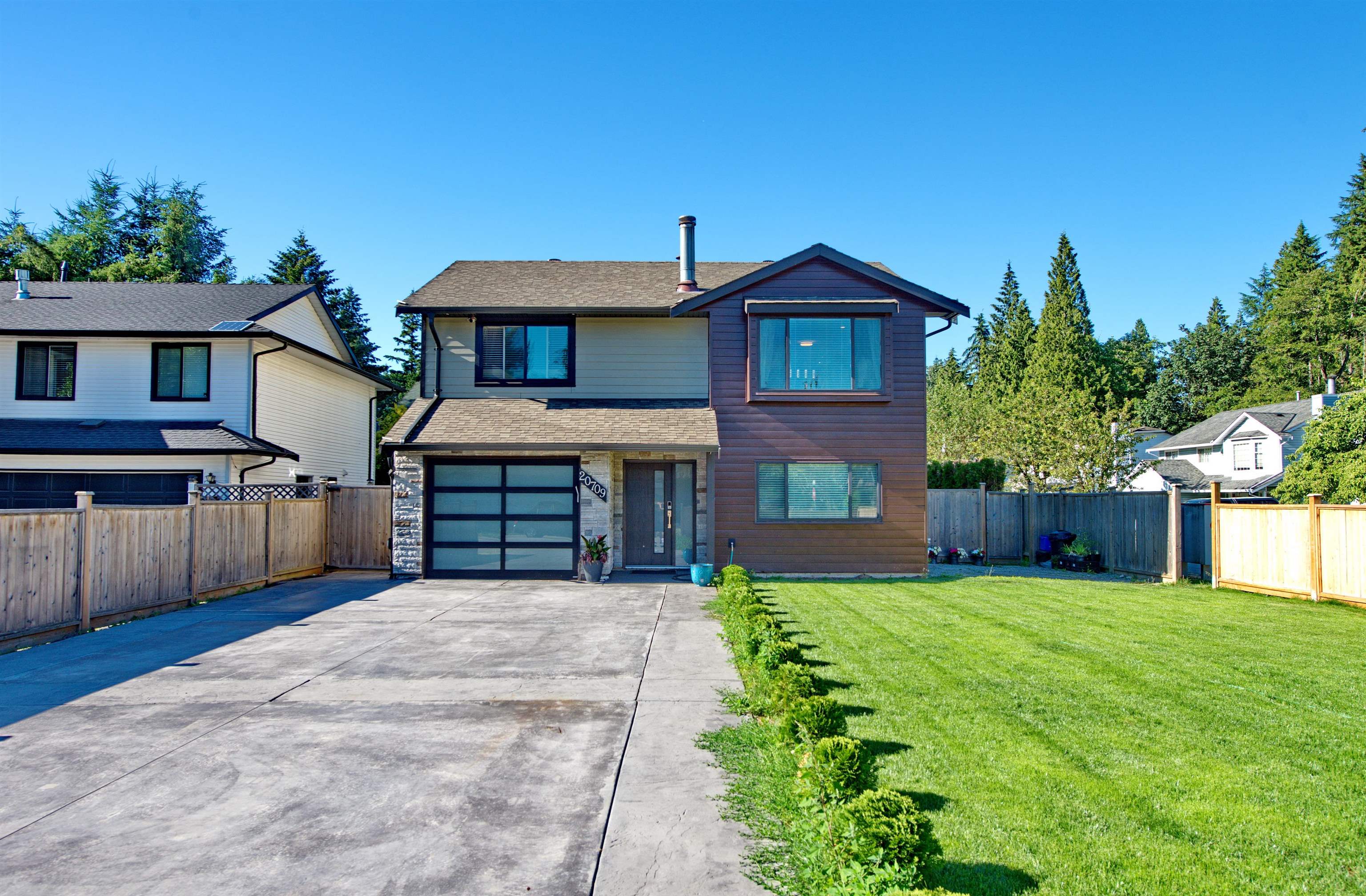 20709 120b Avenue, Maple Ridge, BC, V2X 9T5