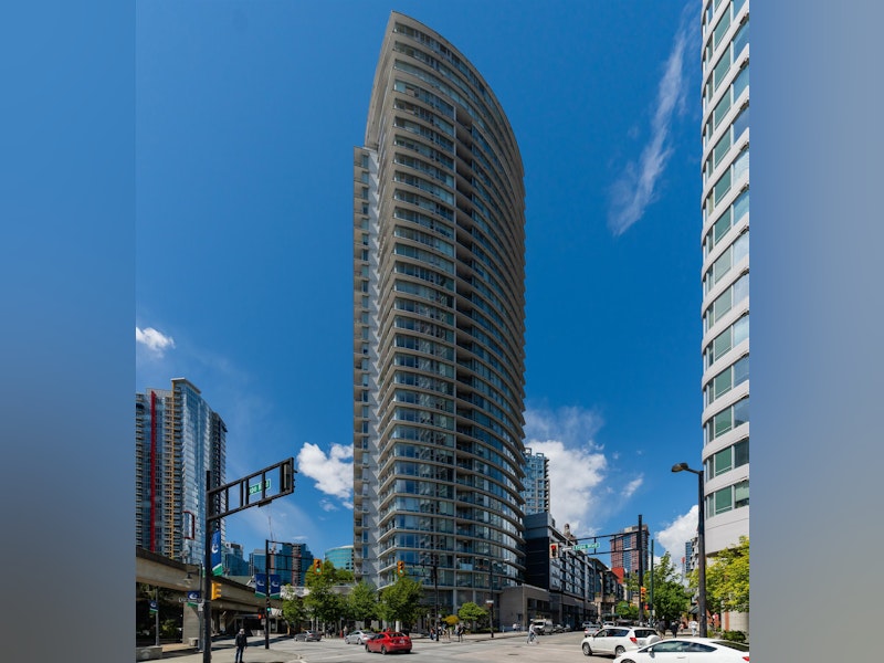 802 - 689 Abbott Street, Vancouver BC V6B 0J2
