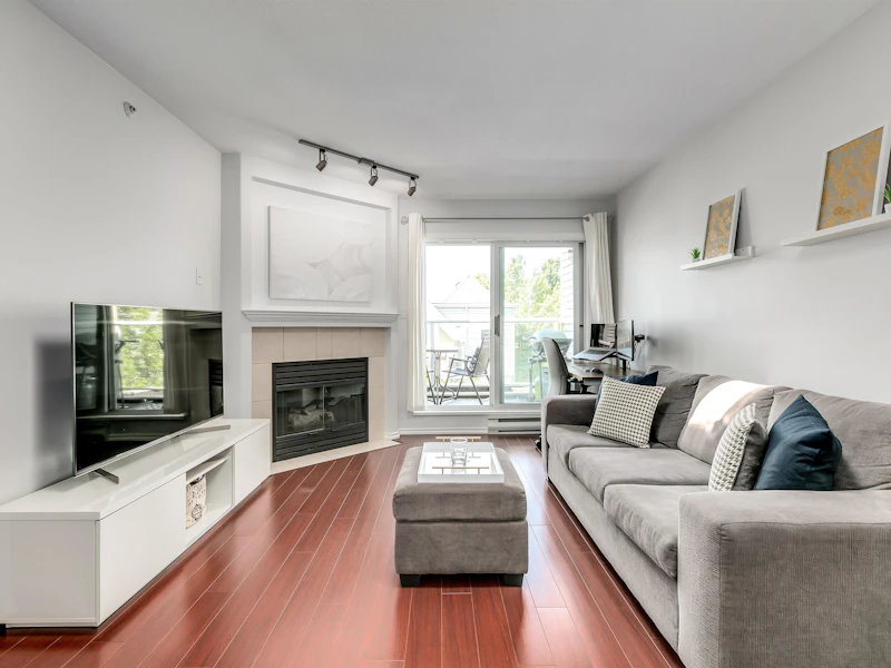 403 - 789 W 16th Avenue, Vancouver BC V5Z 1S8