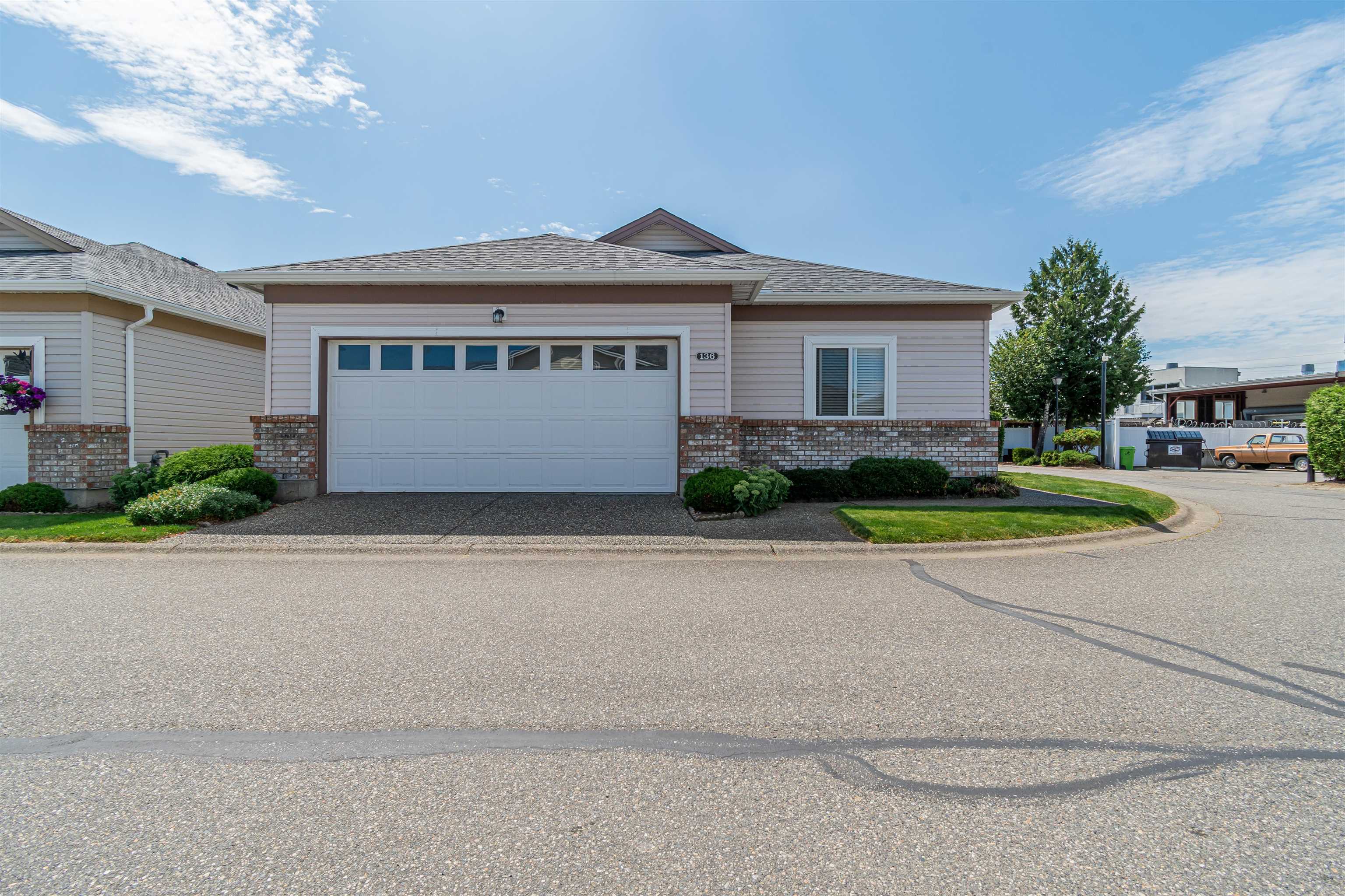 136-8485 Young Road, Chilliwack, BC, V2P 7Y7