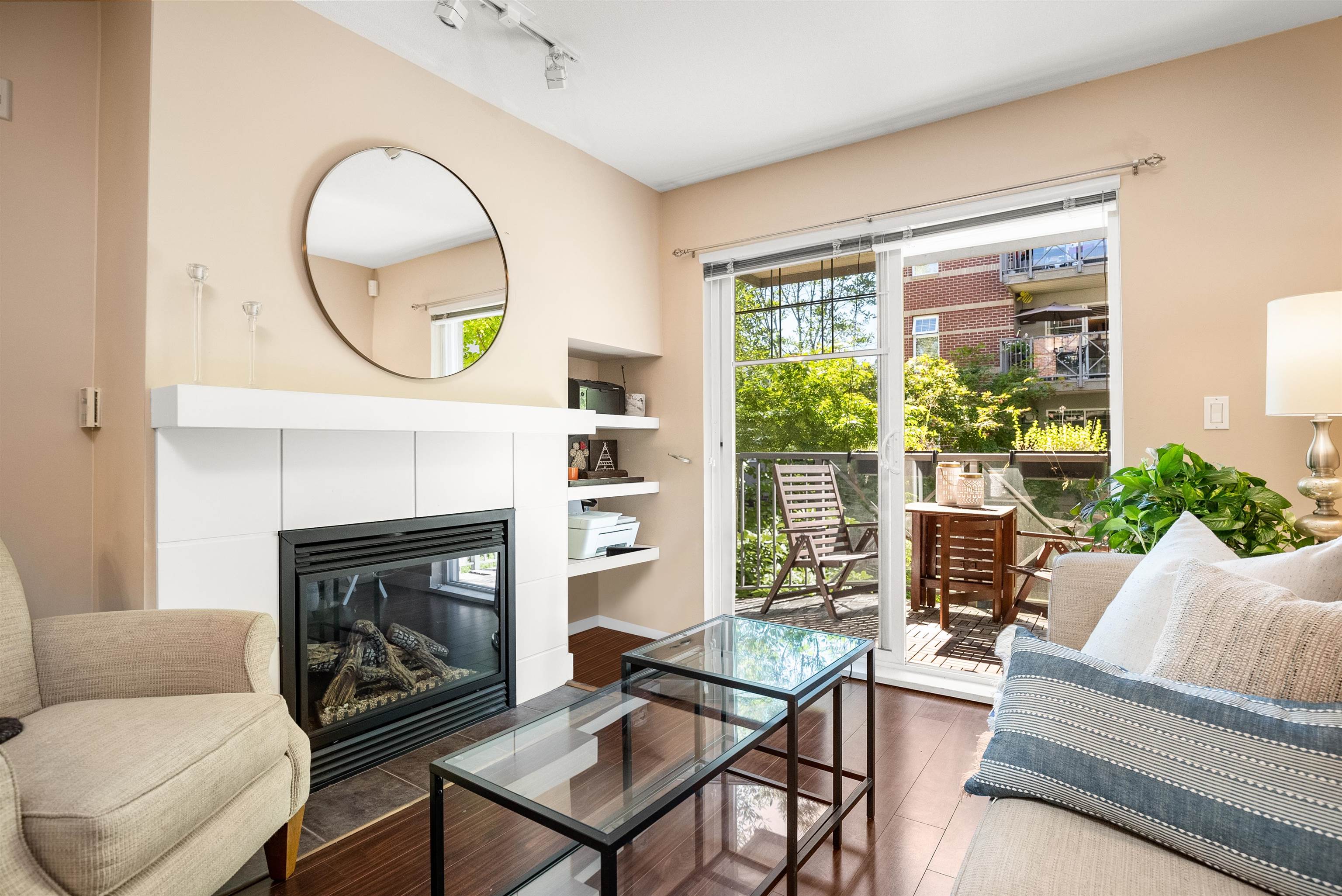 204-3250 St Johns Street, Port Moody, BC, V3H 2C9
