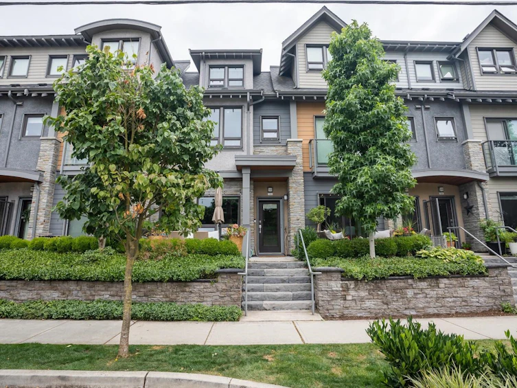 106-1708 55a Street, Delta, BC, V4M 0A9