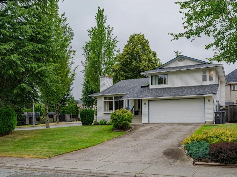 15407 84a Avenue, Surrey BC V3S 6L3